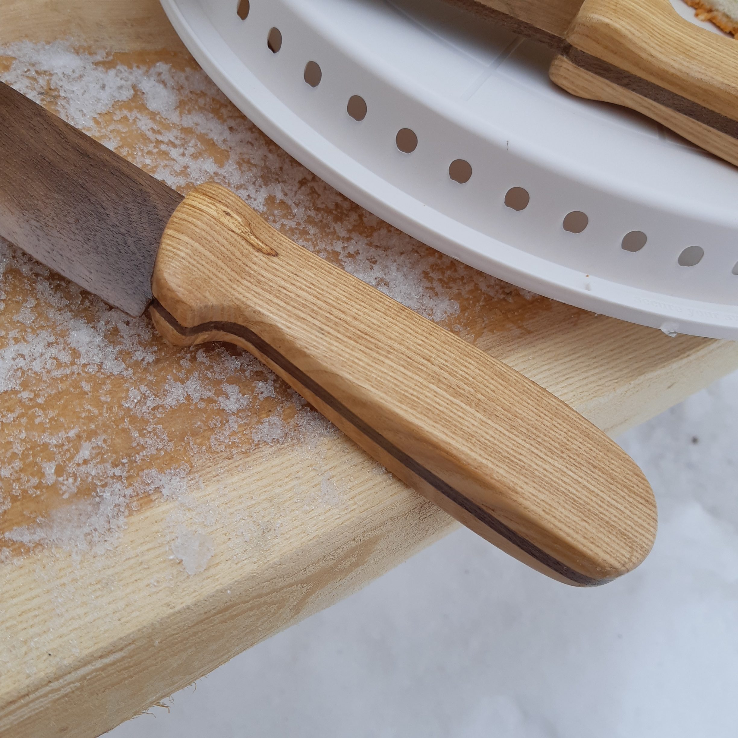 Walnut & Ash Cake Knife