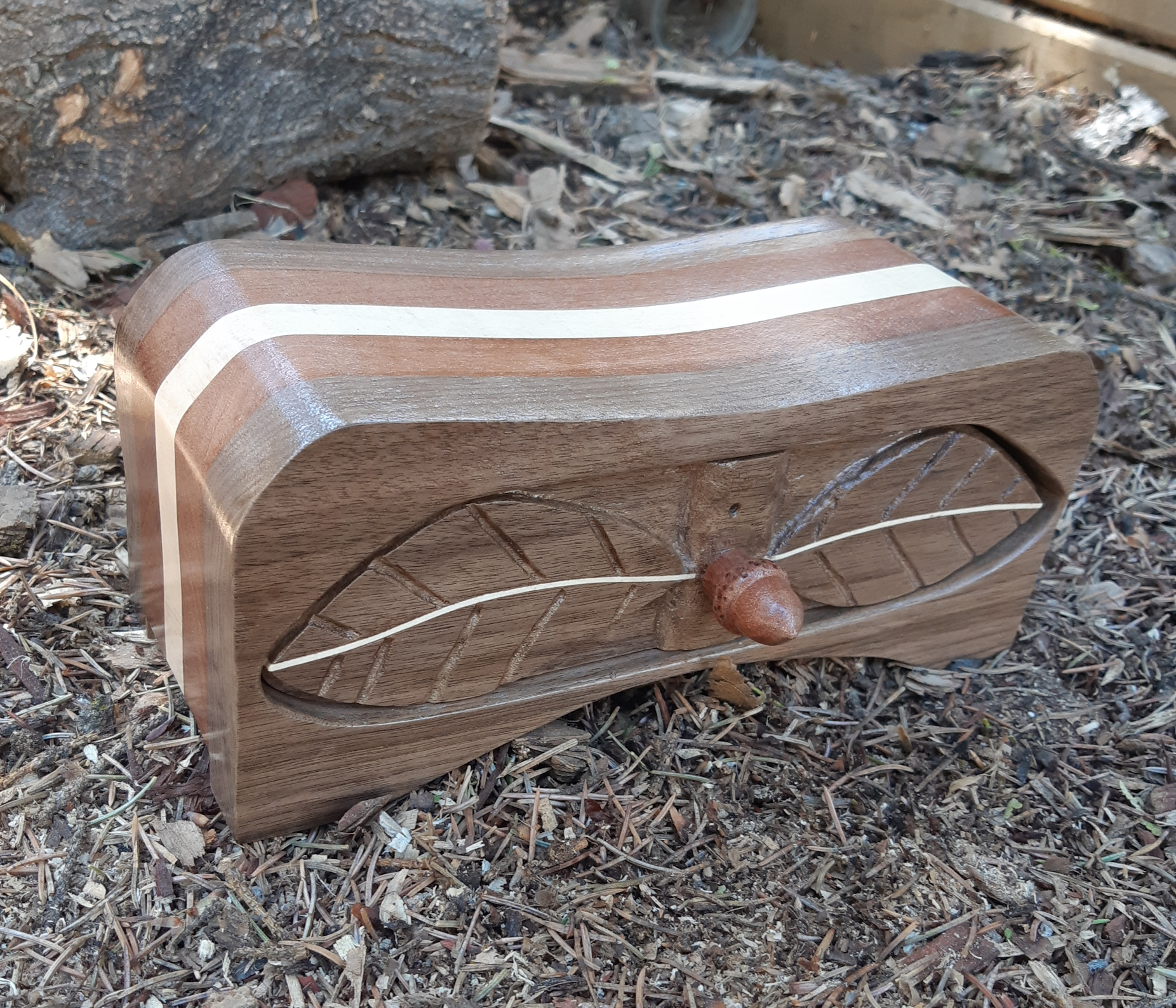 Leaf Motif Jewelry Box